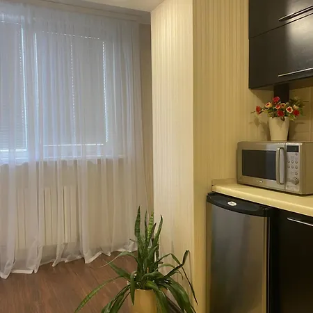 One-Bedroom Apartment In The Center Dnipro Exterior photo