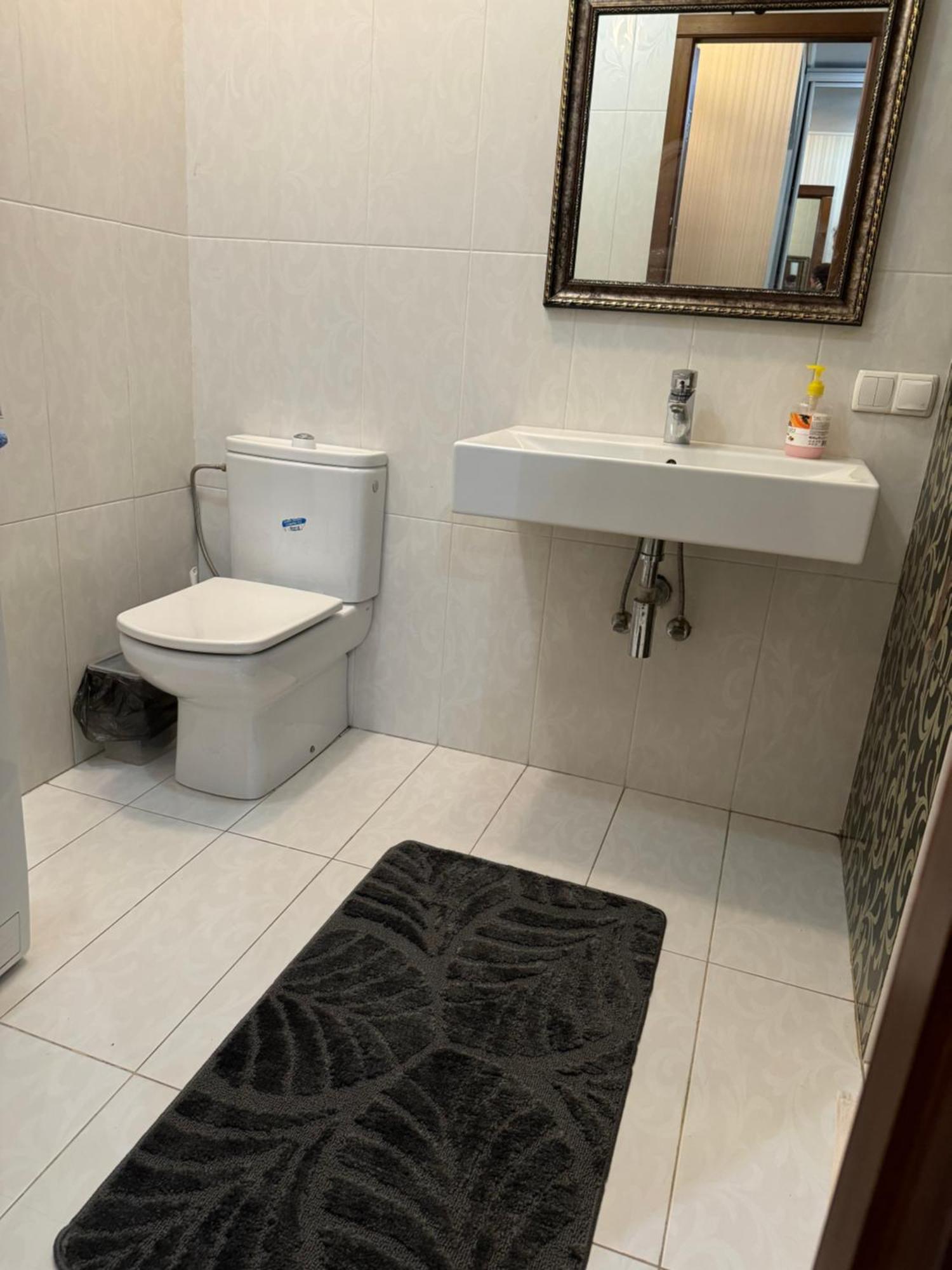 One-bedroom In The Center Apartment Dnipro